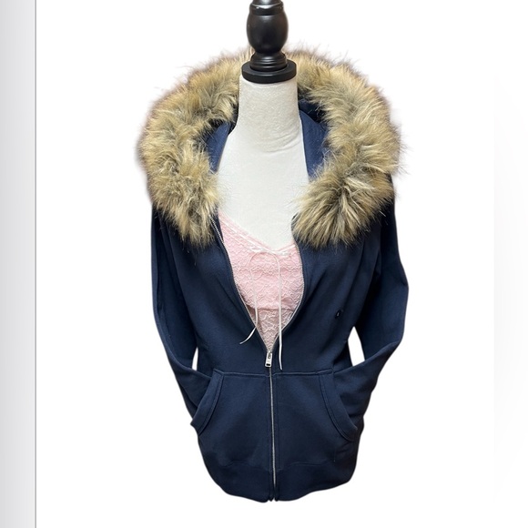 SOLD - Picture 8 of 11